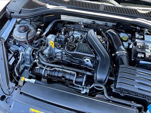 Certified 2024 Volkswagen Jetta S image 31