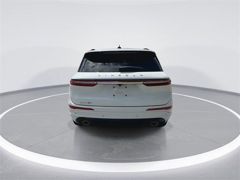 New 2024 Lincoln Corsair Reserve w/ Jet Appearance Package image 7