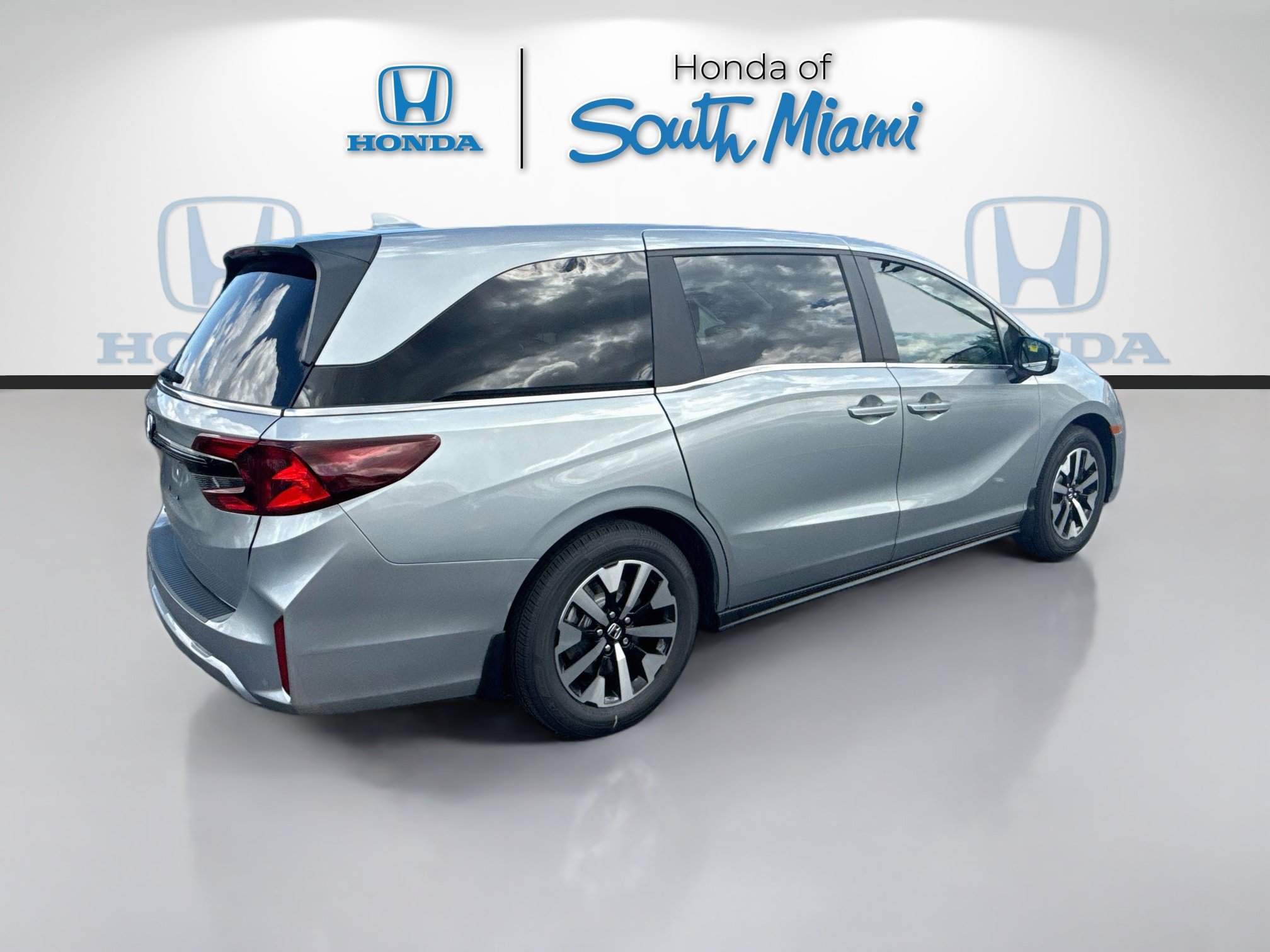 New 2027 Honda Odyssey EX-L image 7