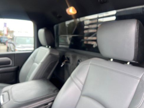 Used 2021 RAM 5500 Tradesman image 21