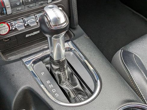 Used 2016 Ford Mustang Premium image 12