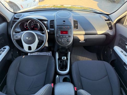 Used 2012 Kia Soul + FWD image 13