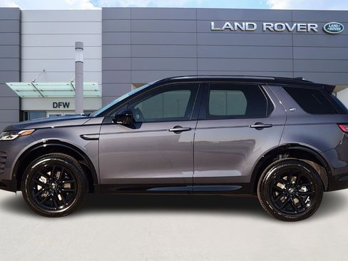 New 2025 Land Rover Discovery Sport Dynamic SE image 3