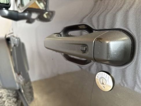 Used 2022 Jeep Wrangler Unlimited Sport AWD/4WD image 11