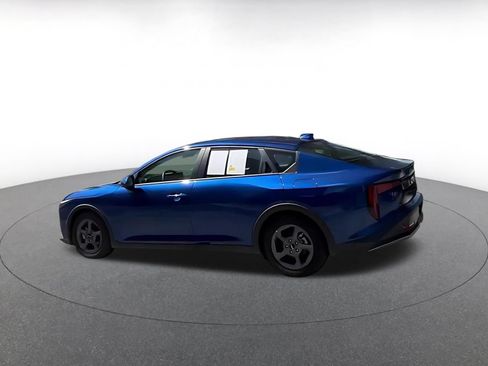 Used 2025 Kia K4 FWD image 9