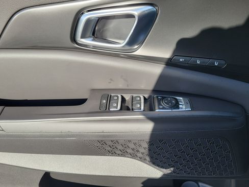 New 2027 Kia Carnival EX w/ Dark Edition Package FWD image 13