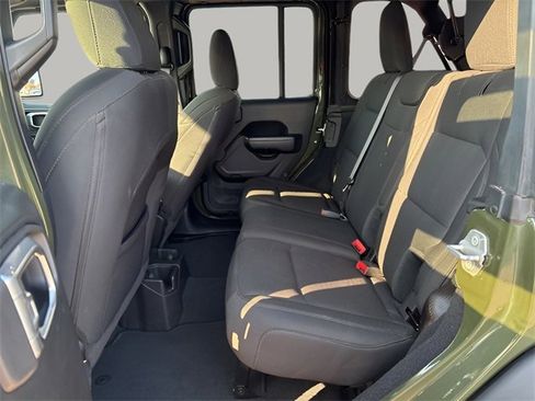 Used 2022 Jeep Wrangler Unlimited Sport w/ Technology Group image 19