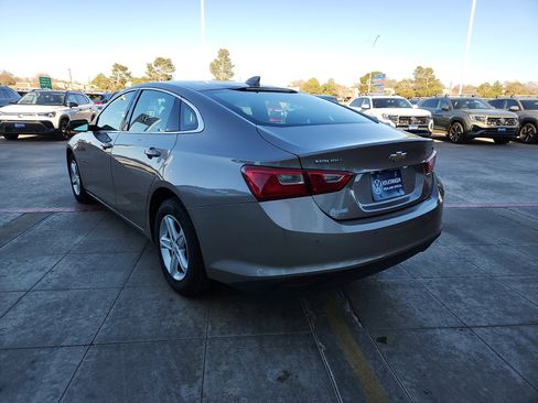 Used 2024 Chevrolet Malibu LT image 5