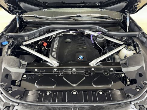 Certified 2024 BMW X5 sDrive40i w/ Executive Package image 35