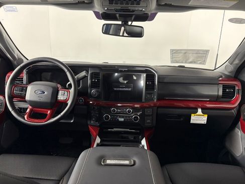 New 2025 Ford F250 Lariat w/ Lariat Ultimate Package AWD/4WD image 32