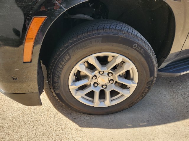 Used 2025 Chevrolet Tahoe LT AWD/4WD image 9
