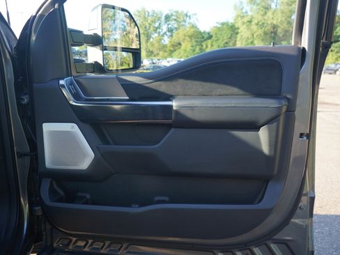 Used 2026 Ford F350 Platinum AWD/4WD image 12
