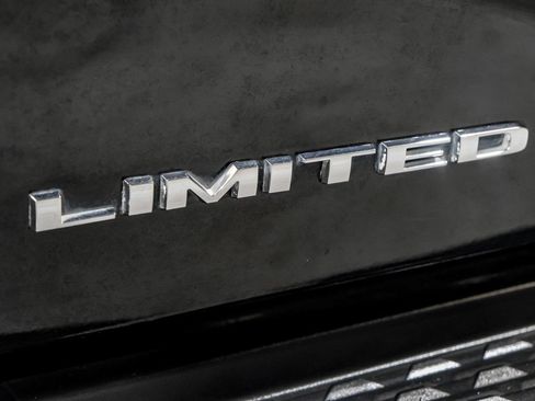 Used 2020 RAM 3500 Limited AWD/4WD image 58