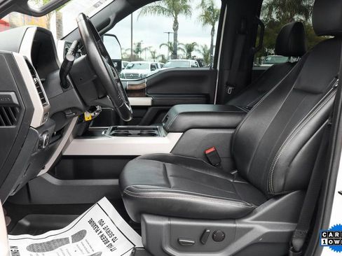 Used 2022 Ford F350 Lariat w/ Black Appearance Package image 16