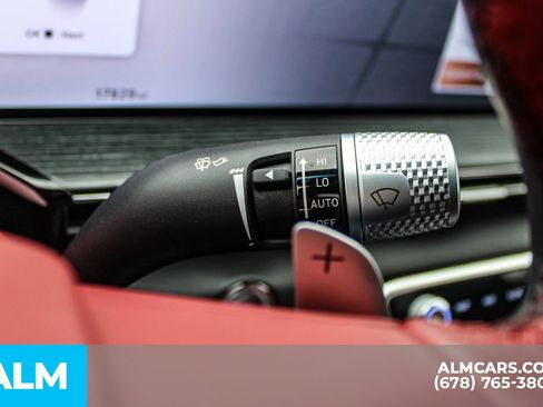 Used 2025 Genesis GV80 3.5T image 31