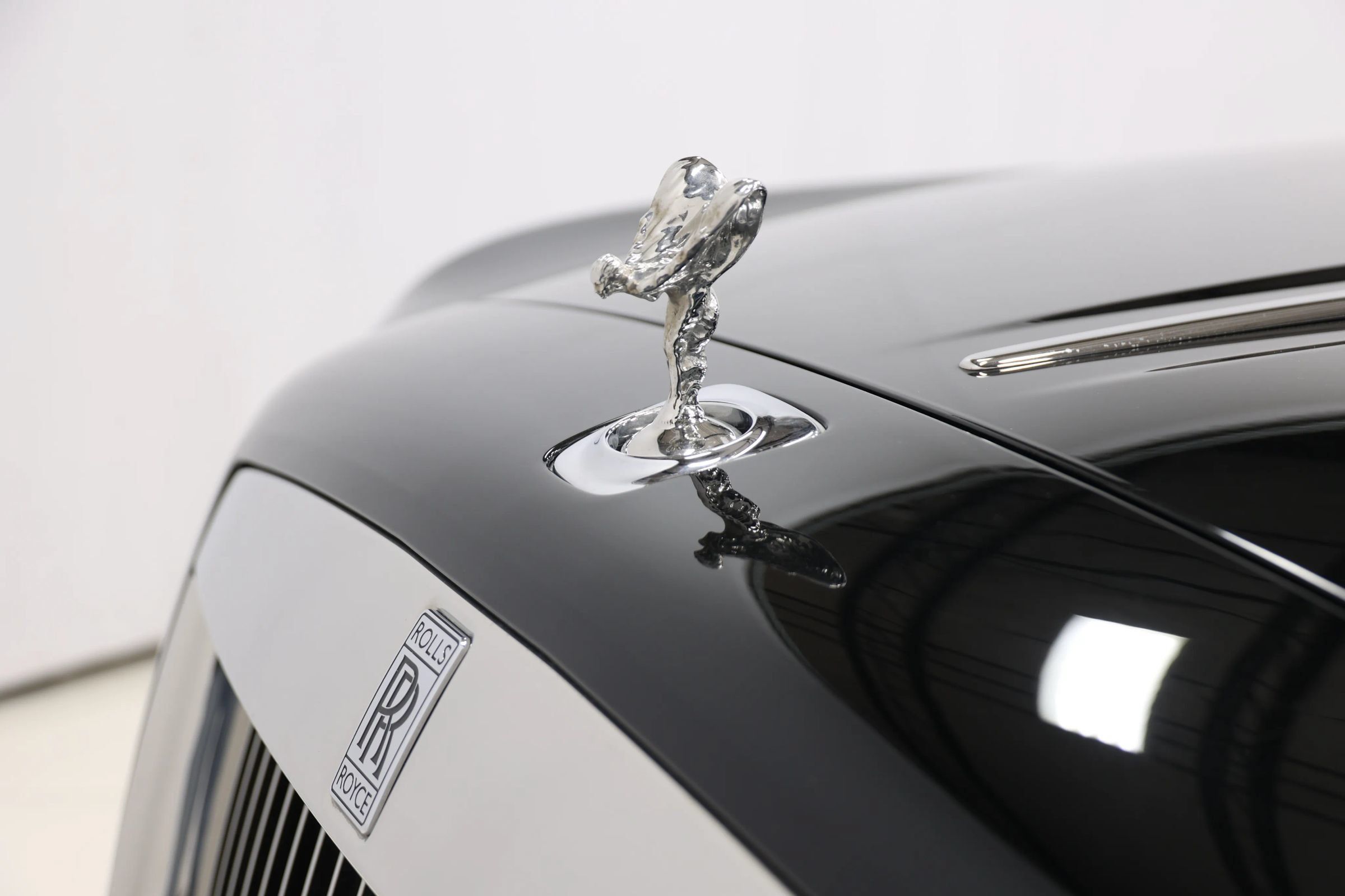 Used 2015 Rolls-Royce Ghost RWD image 6