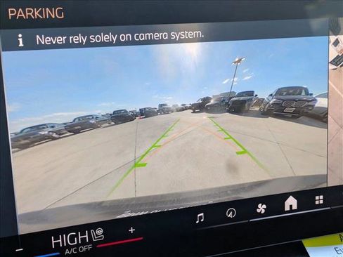 New 2026 BMW X3 xDrive30 w/ Premium Package image 13