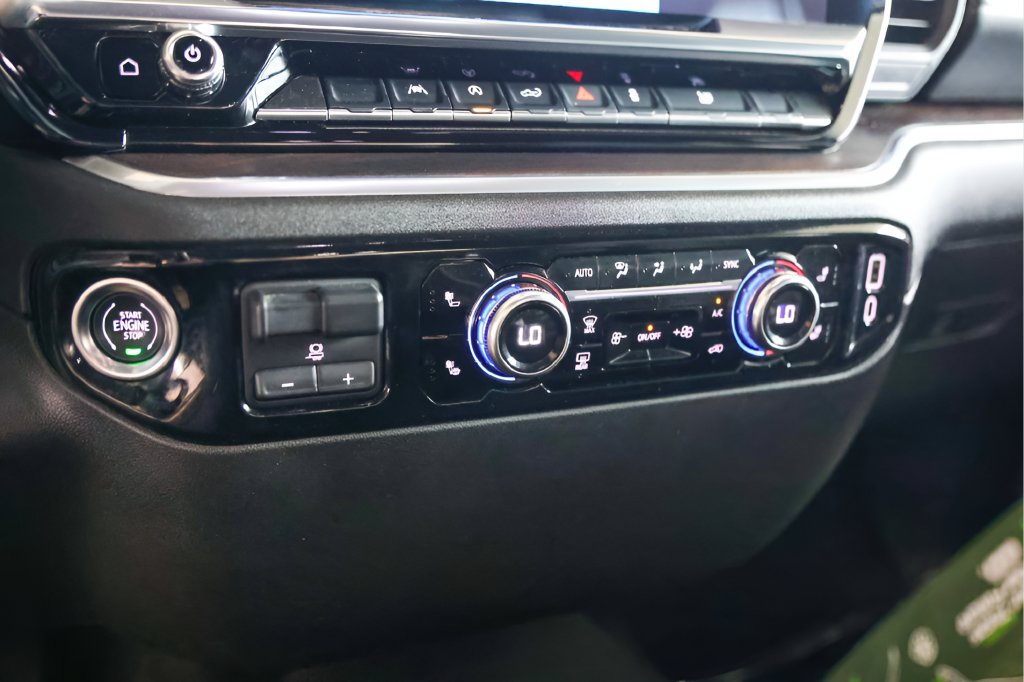 Used 2025 GMC Sierra 1500 SLT RWD image 20