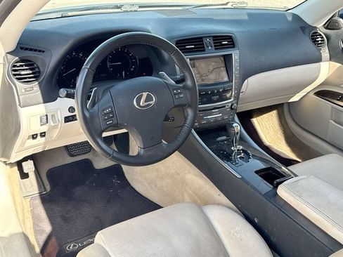 Used 2010 Lexus IS 350C RWD image 14