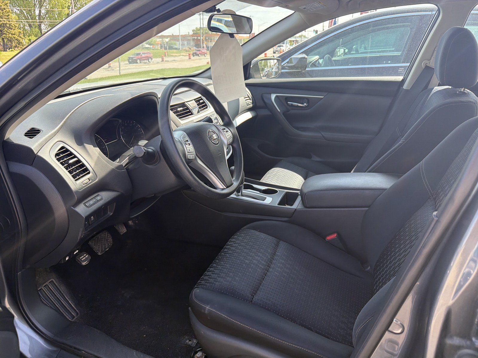 Used 2017 Nissan Altima 2.5 S w/ Power Driver Seat Package FWD image 8