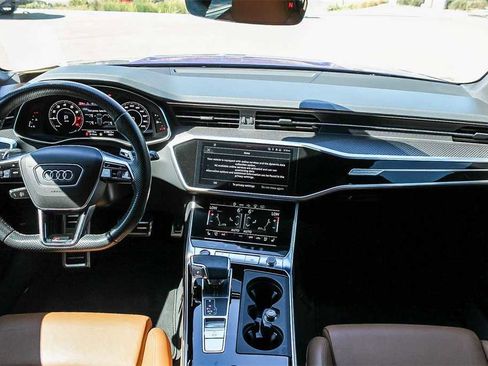 Used 2022 Audi RS 6 w/ Executive Package image 12