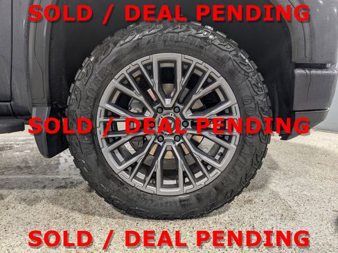 Used 2024 GMC Sierra 1500 AT4 w/ AT4 Premium Package image 13