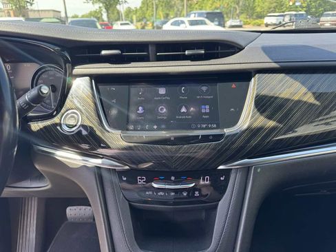 Used 2020 Cadillac XT6 Premium Luxury FWD image 24