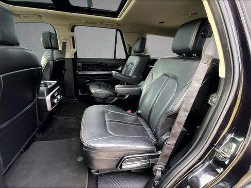 Used 2019 Ford Expedition Platinum AWD/4WD image 24