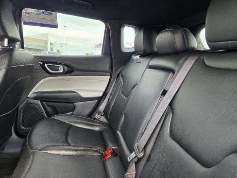 Used 2024 Jeep Compass Limited AWD/4WD image 16