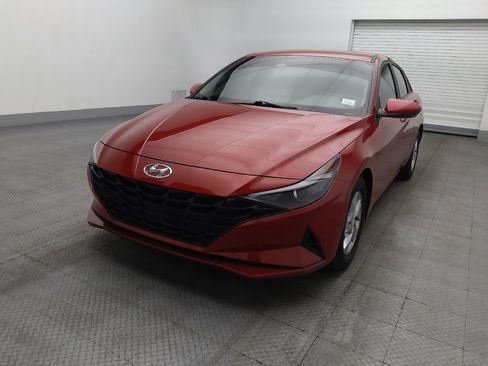 Used 2022 Hyundai Elantra SE w/ Cargo Package image 15