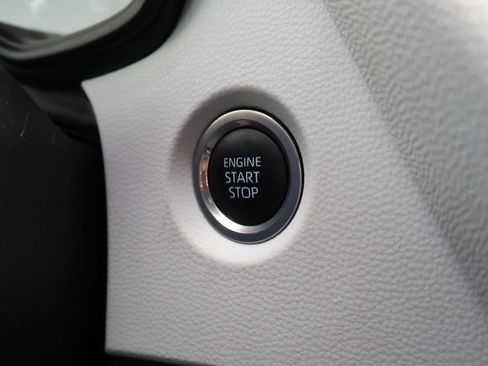 Used 2024 Toyota Corolla SE FWD image 31