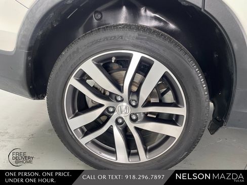 Used 2017 Honda Pilot Touring image 13
