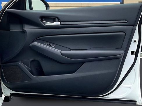 Used 2022 Nissan Altima 2.5 S image 29