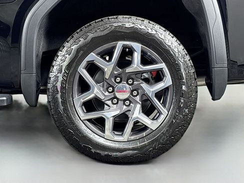 New 2026 GMC Sierra 1500 SLT AWD/4WD image 32