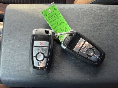 Used 2023 Ford Bronco Outer Banks image 37