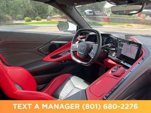 Used 2025 Chevrolet Corvette E-Ray w/ Stealth Interior Trim Package AWD/4WD image 21