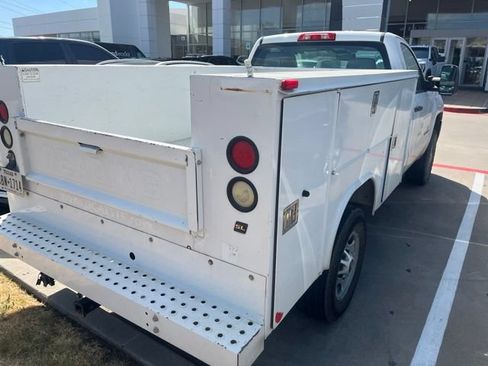 Used 2015 Chevrolet Silverado 2500 W/T RWD image 2