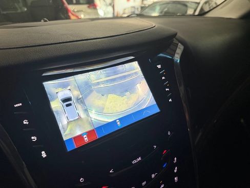 Used 2017 Cadillac Escalade Luxury image 31