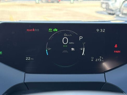 New 2026 Toyota Prius Plug-In Hybrid FWD image 19