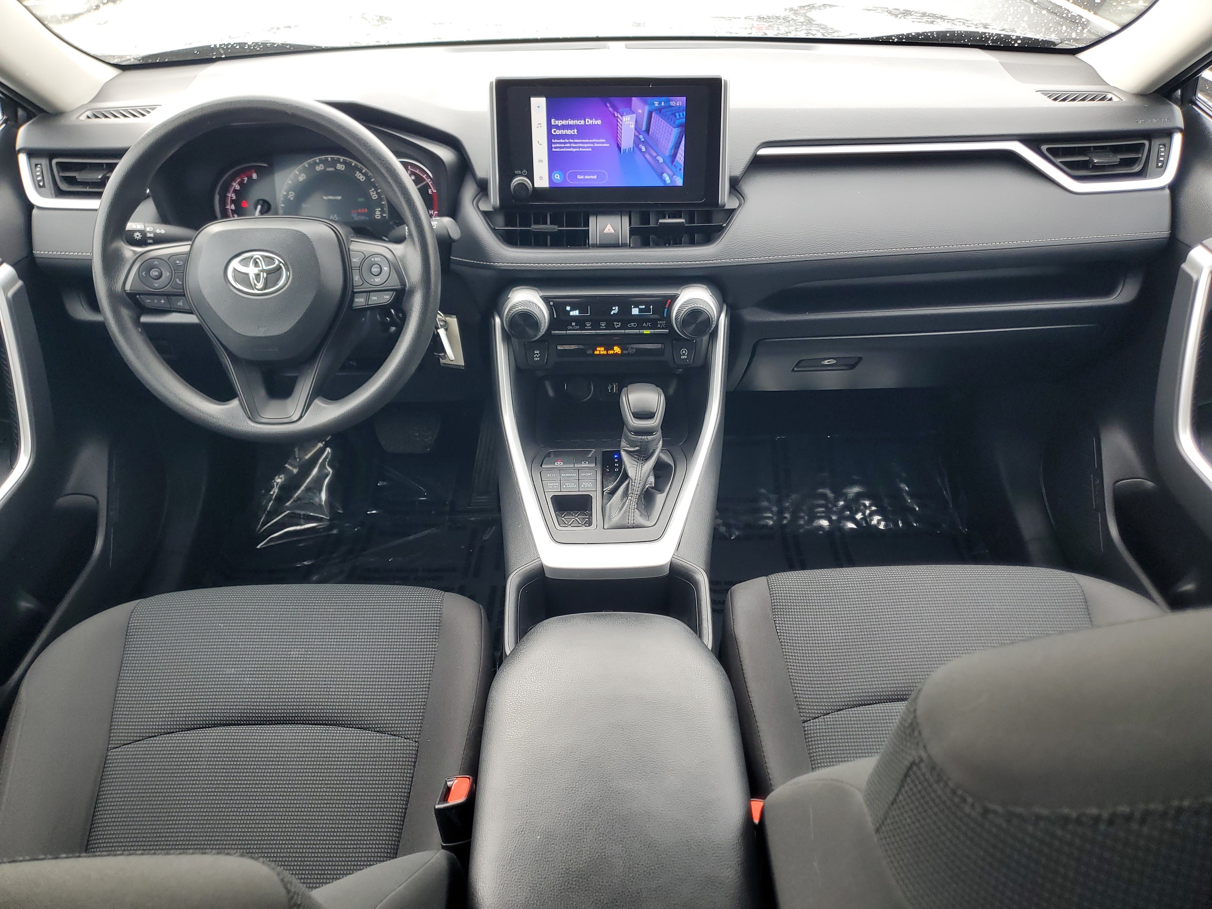 Used 2024 Toyota RAV4 LE AWD/4WD image 13