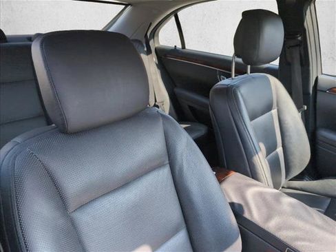 Used 2010 Mercedes-Benz S 550 image 23