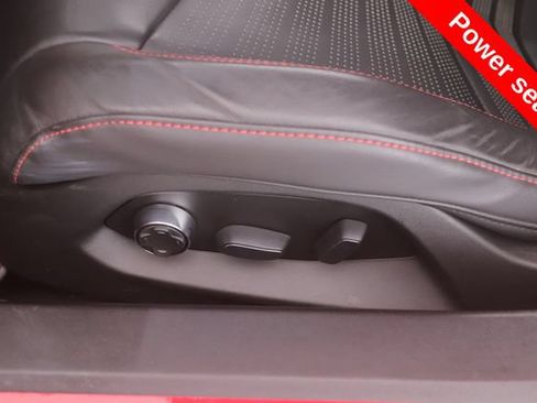 Used 2022 Chevrolet Corvette Stingray Premium Cpe w/ Z51 Performance Package RWD image 18