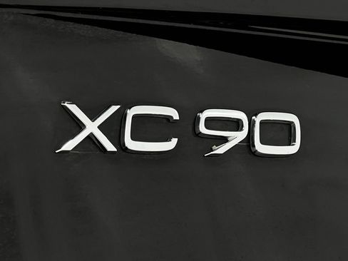 Used 2017 Volvo XC90 T8 Inscription w/ Vision Package AWD/4WD image 45