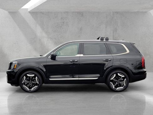 Used 2025 Kia Telluride S AWD/4WD image 7