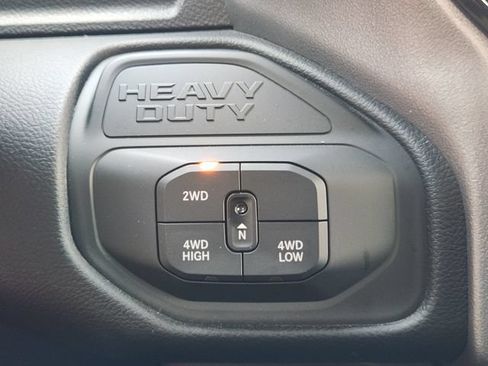 Certified 2026 RAM 2500 Big Horn AWD/4WD image 24