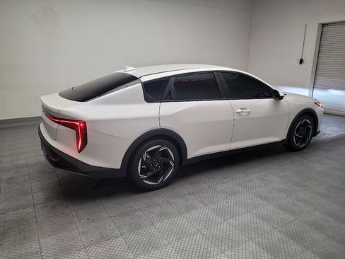 Used 2025 Kia K4 EX FWD image 10