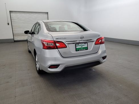 Used 2019 Nissan Sentra SV FWD image 6