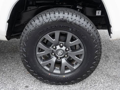 Used 2023 Toyota Tacoma SR5 image 16