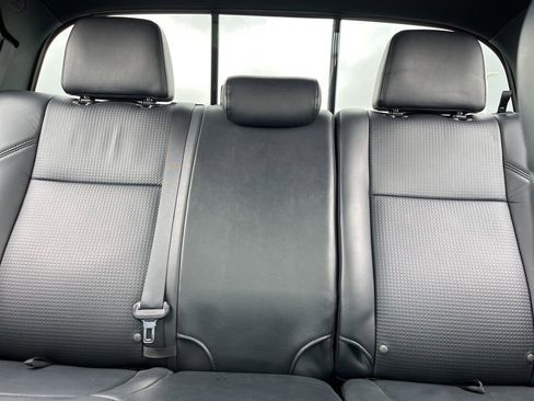 Used 2018 Toyota Tacoma Limited image 27