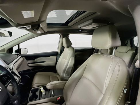 Used 2023 Honda Odyssey Touring image 22